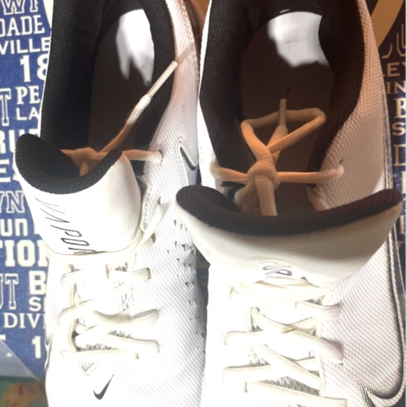 Lot of 2 pair of Nike Cleats 1 Vapor Fastflex SZ13 & 1 Nike Alpha Menace SZ14 - Picture 5 of 14